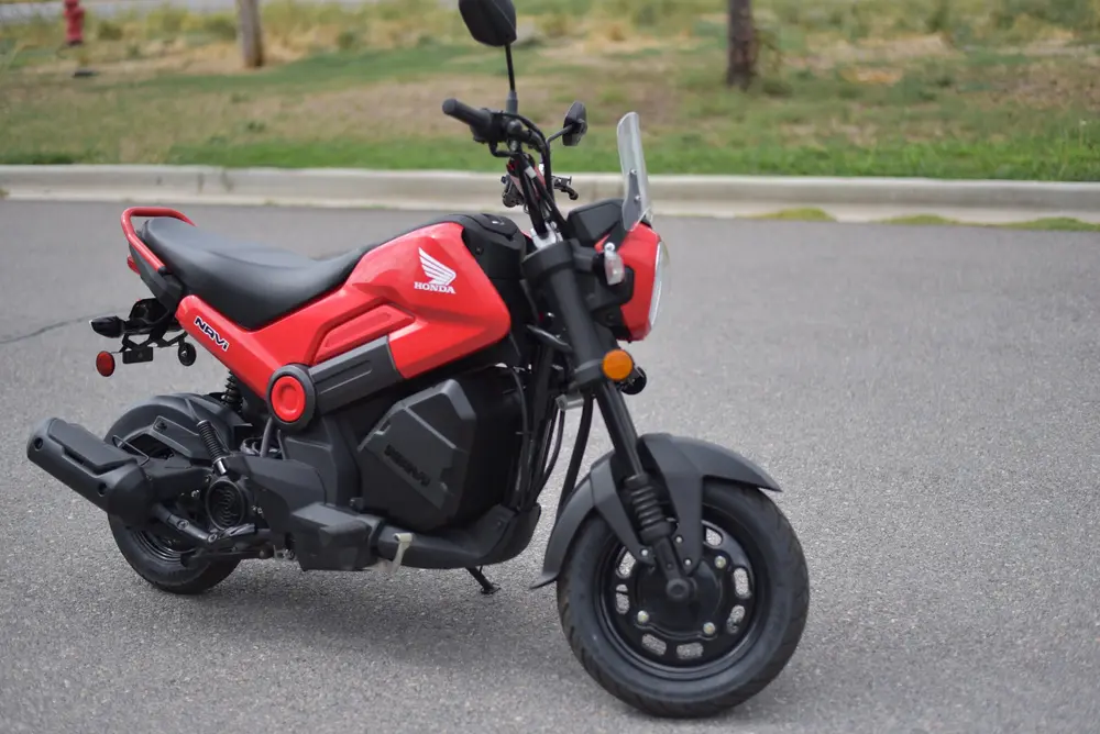 2022 Honda Navi — photo 2