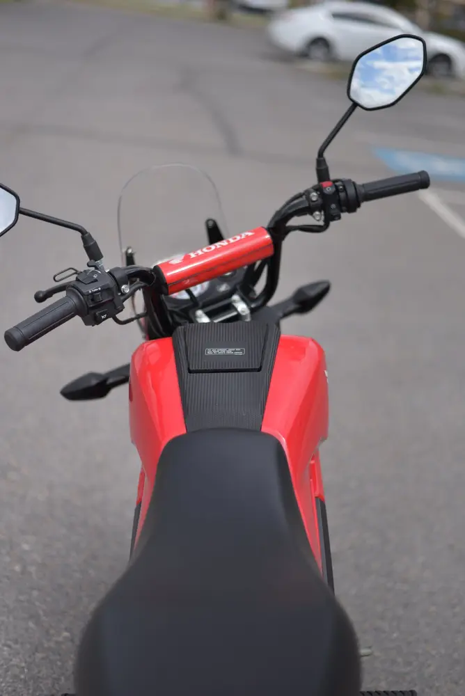 2022 Honda Navi — photo 7