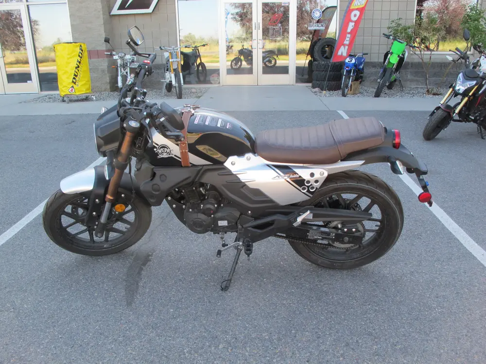 Lifan Cafe Racer — photo 1