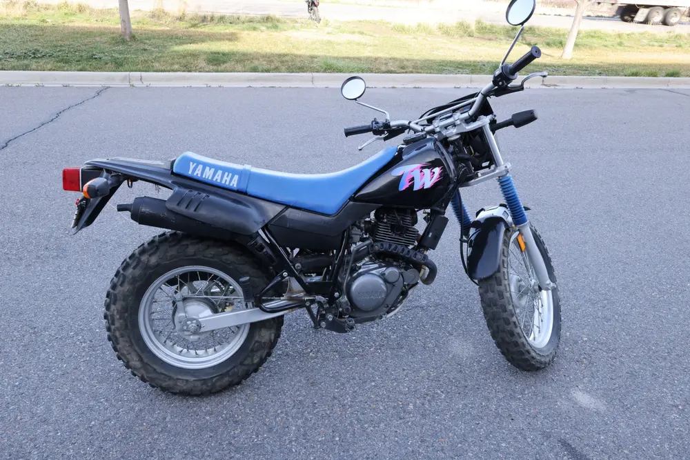 2004 Yamaha TW200 — photo 1