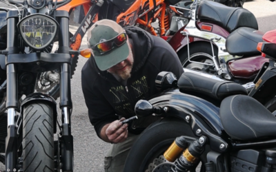 Cutting Through the Noise and Knowing Which Motorcycle Advice to Trust