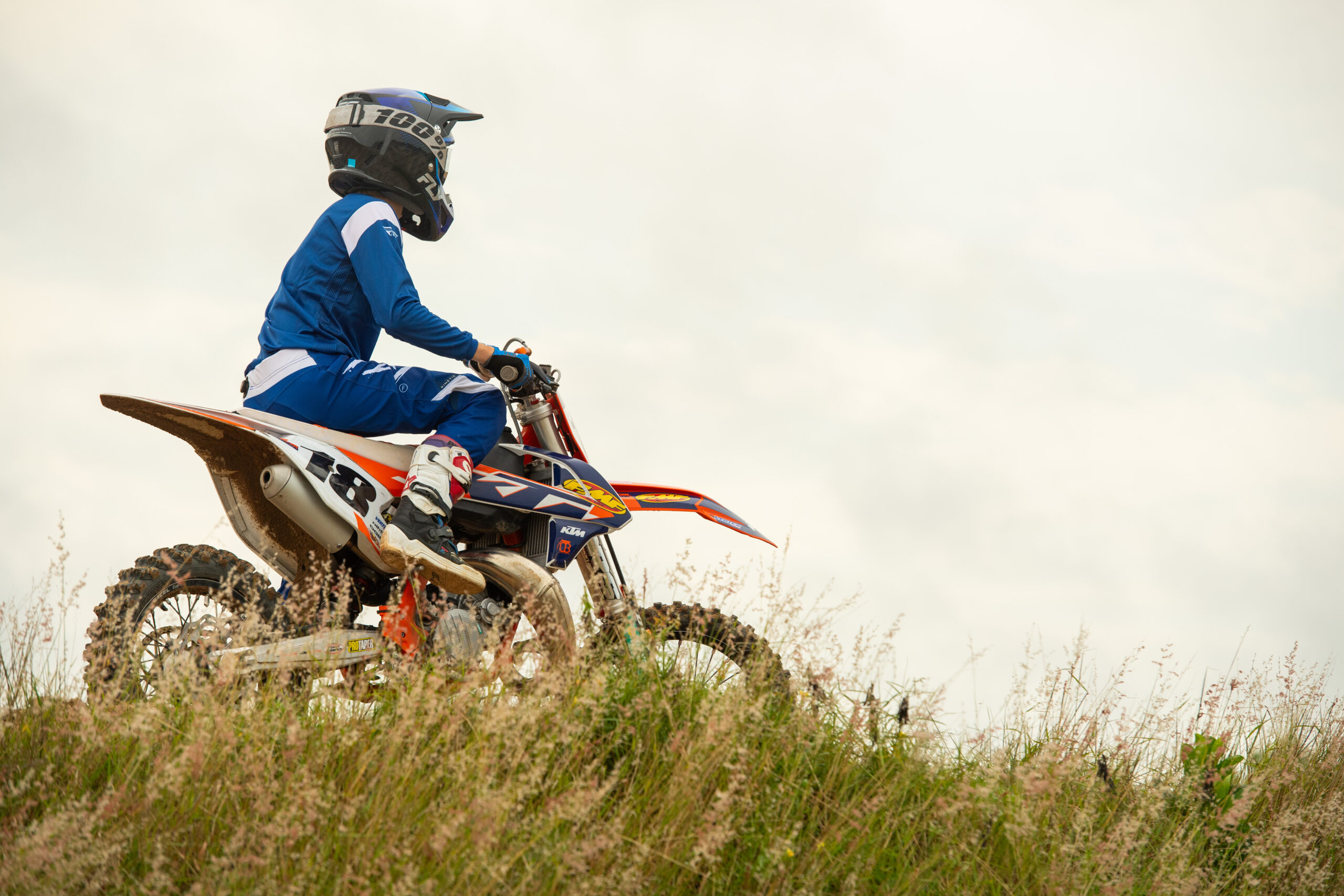 FLYRacing-2025-YouthKineticStokeRacewear-005